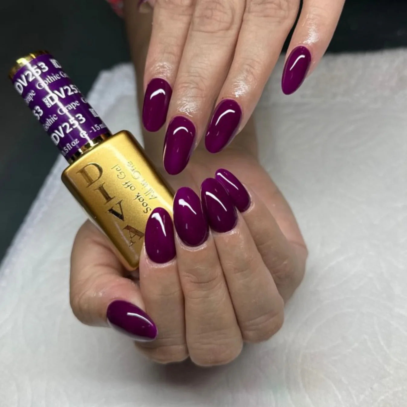 DND DIVA Gel & Lacquer Duo - DV #253 Gothic Grape