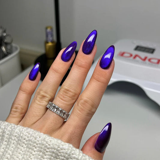 DIVA 9D Cat Eye Glassball #03- Puma Purple