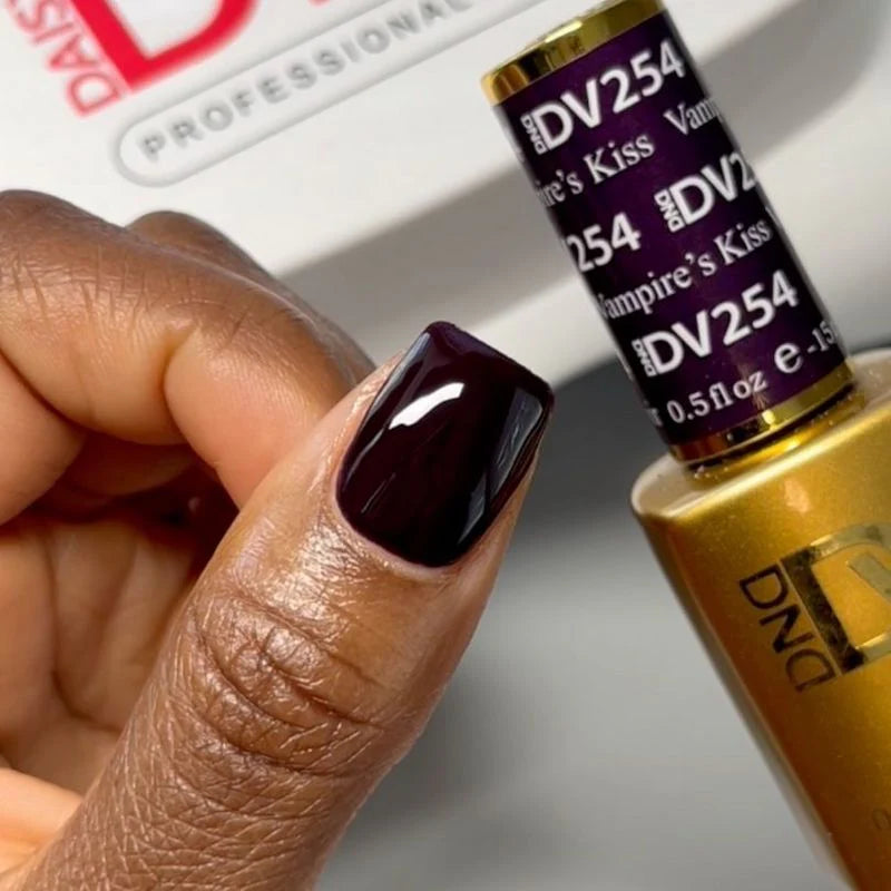 DND DIVA Gel & Lacquer Duo - DV #254 Vampire's Kiss