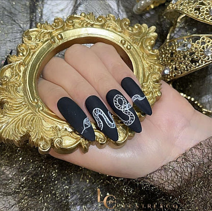 Gel Art Liner ( Black Or Super White ) -10ML