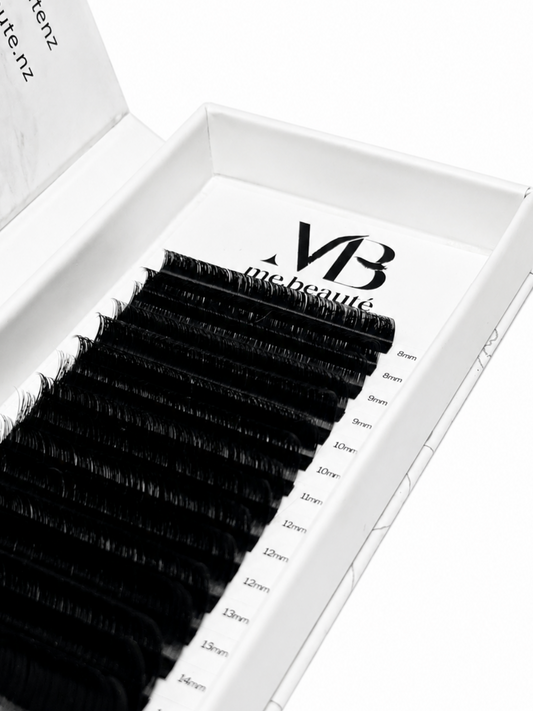 Easy Volume Fans - Mixed Size Lashes - 0.03mm