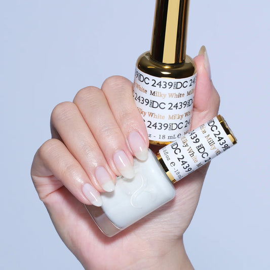 DC Duo  - Milky White #2439