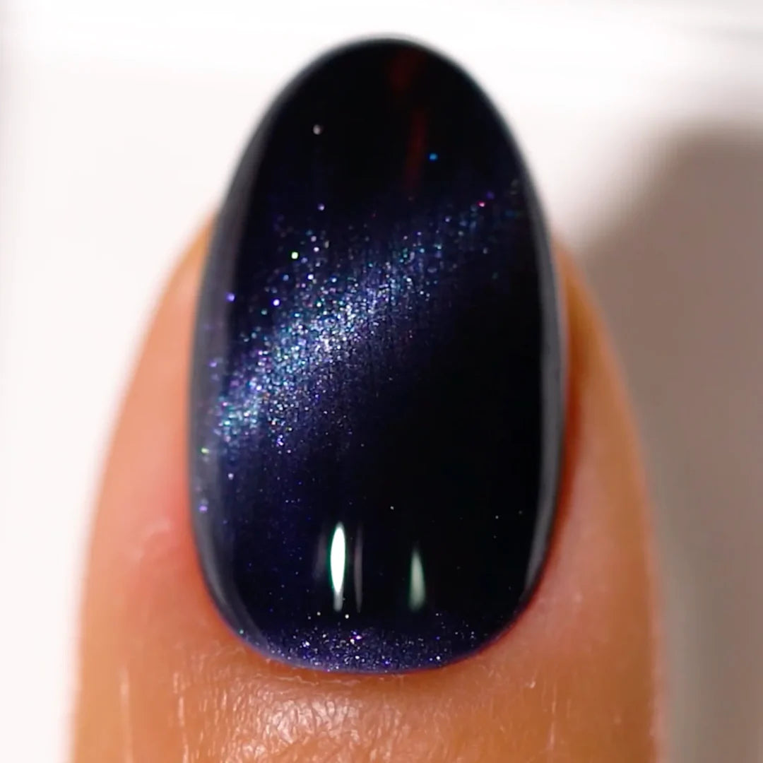 DC Cat Eyes #18- Master Bombay Regular