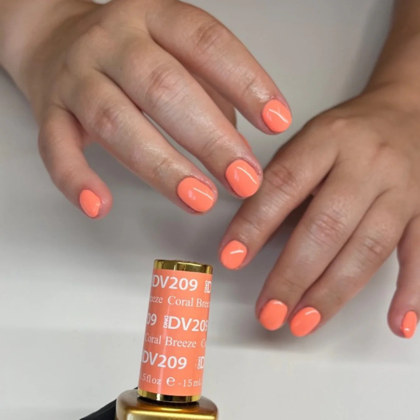 DND DIVA Gel & Lacquer Duo - DV #209 Coral Breeze