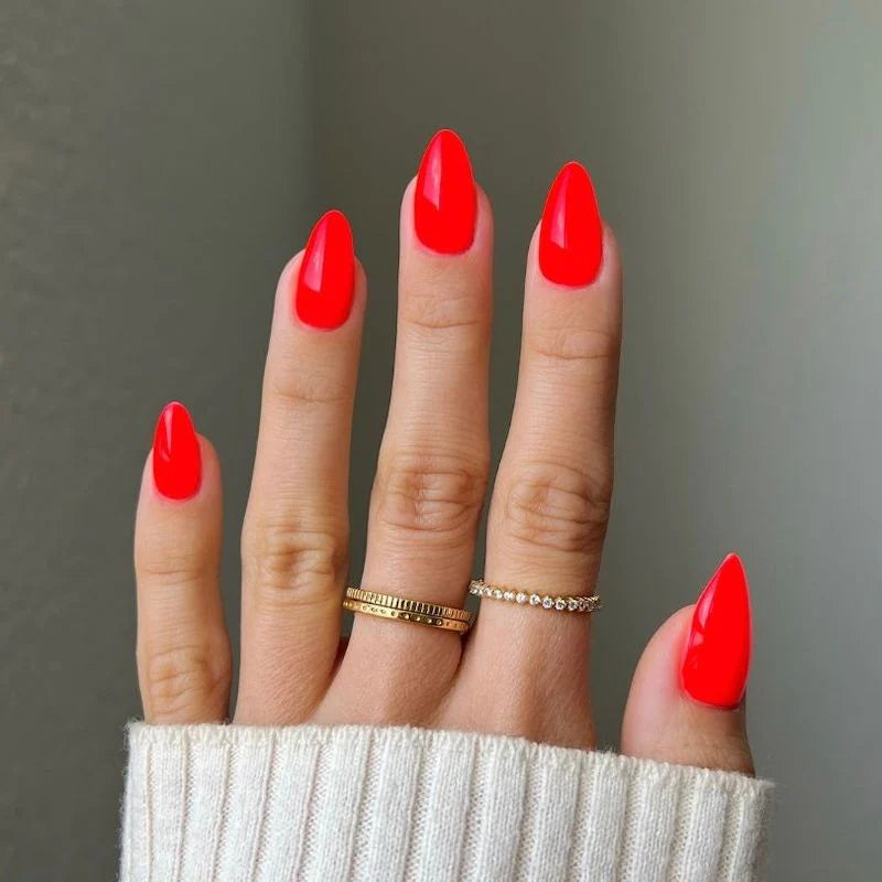 DND DIVA Gel & Lacquer Duo - DV #236 Heart Eyes 4 U