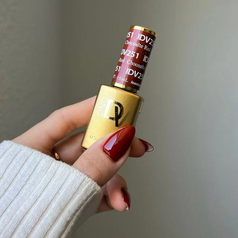DND DIVA Gel & Lacquer Duo - DV #251 Chocolate Red