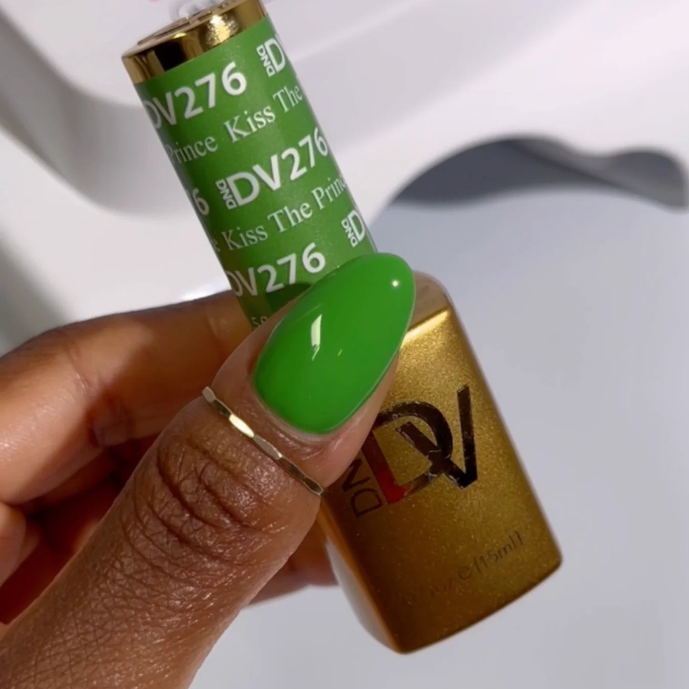DND DIVA Gel & Lacquer Duo - DV #276 KISS THE PRINCE
